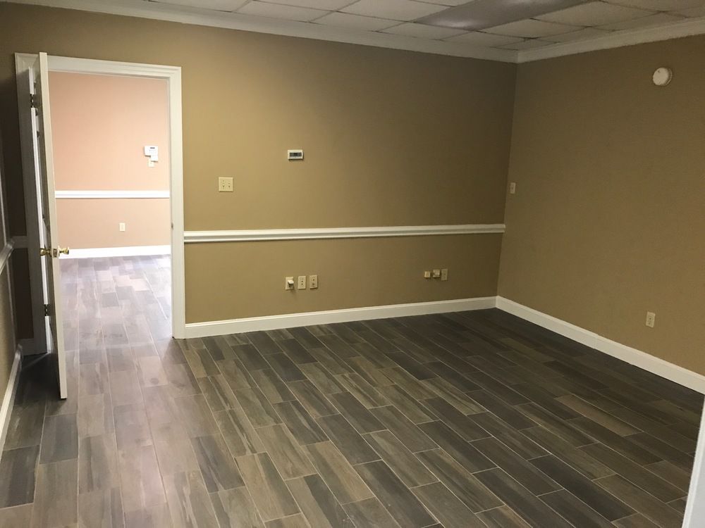 Walnut Bend Office Center: 320 S Walnut Bend Rd, Cordova, TN 38018